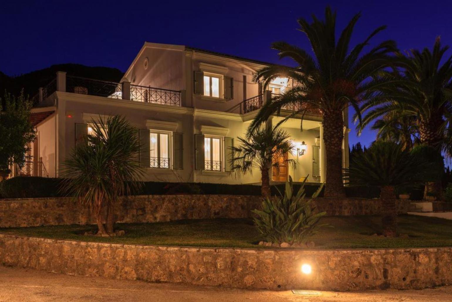 Villa Golden Tiara Agioi Deka  外观 照片